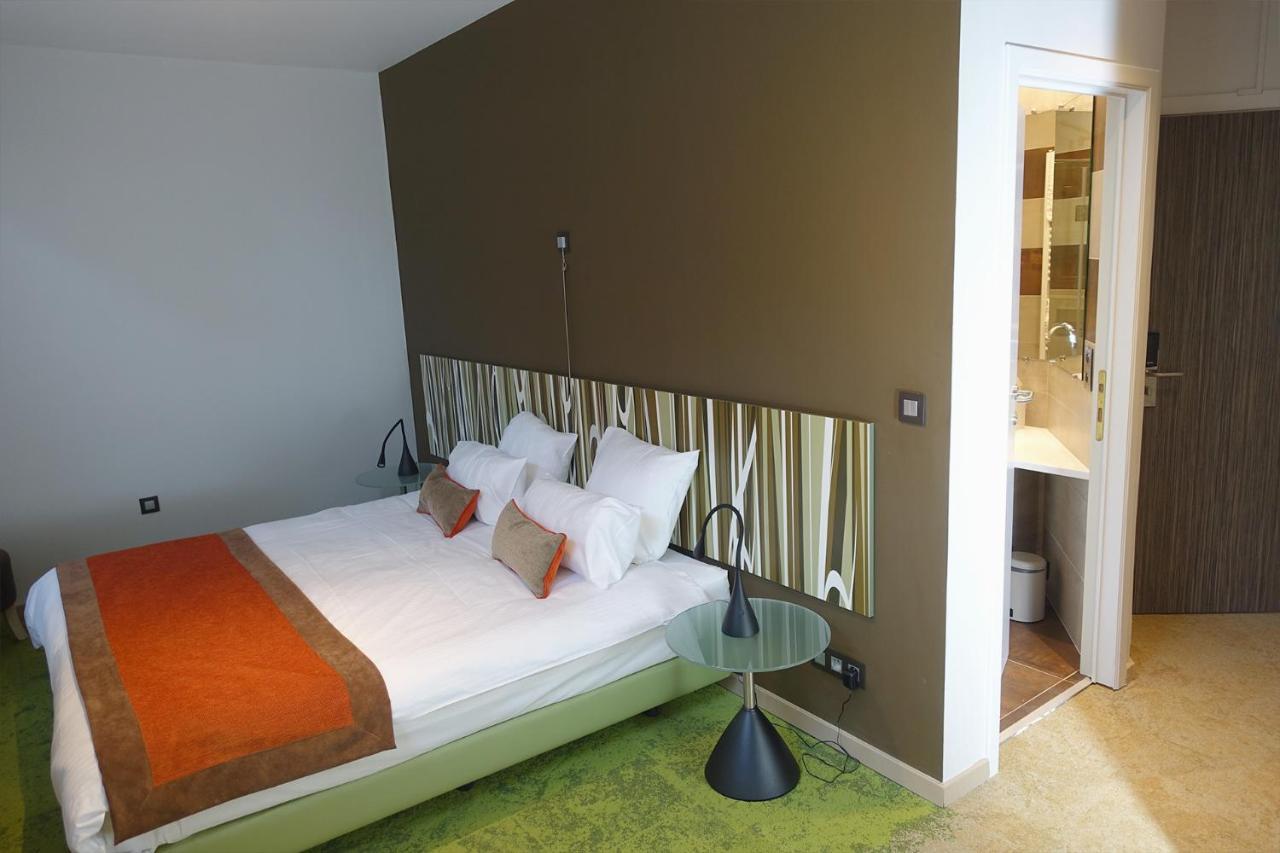 Hotel Du Parc Ath Ngoại thất bức ảnh